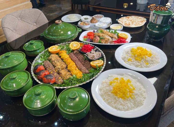 ویژگی های یک رستوران خوب در کنار بهترین رستوران لاهیجان