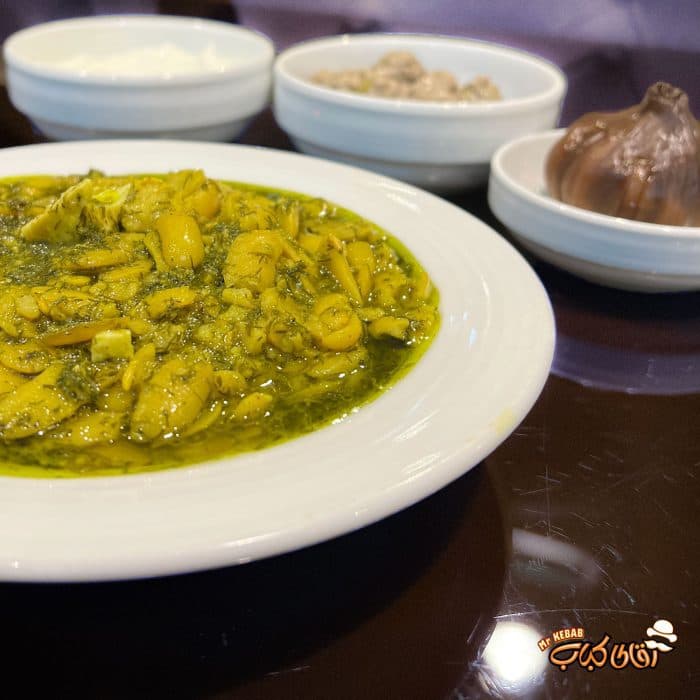 طرزتهیه باقلا قاتوق در بهترین رستوران لاهیجان