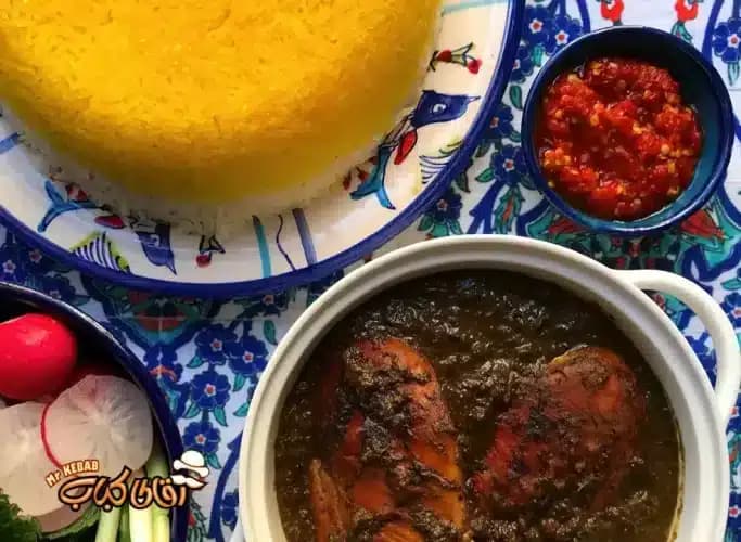 طرز تهیه مرغ ترش در کنار بهترین رستوران لاهیجان