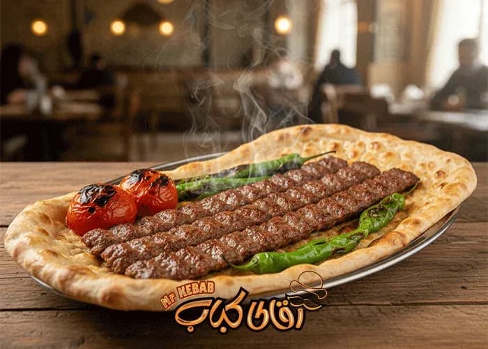 چگونه کباب کوبیده رستورانی در خانه درست کنیم؟ (راز نریختن کباب از سیخ)